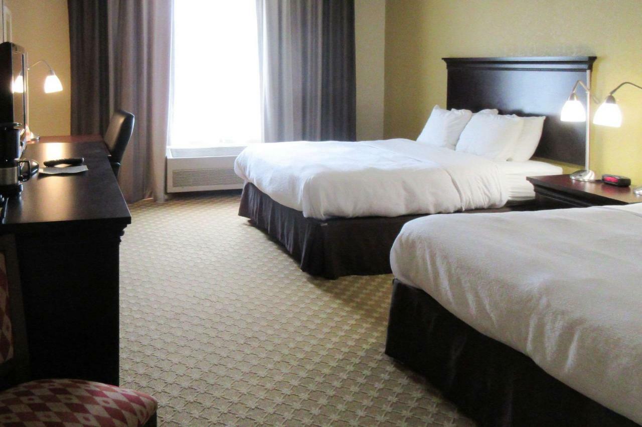 Quality Inn & Suites Alexandria Εξωτερικό φωτογραφία